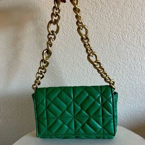 Zara Green Shoulder Bag - Gold Chain Strap